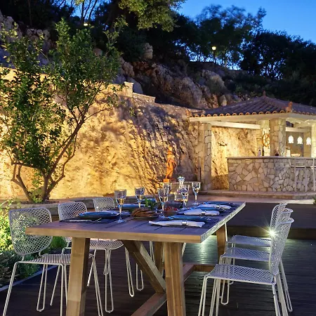 Villa Serenus Luxury *